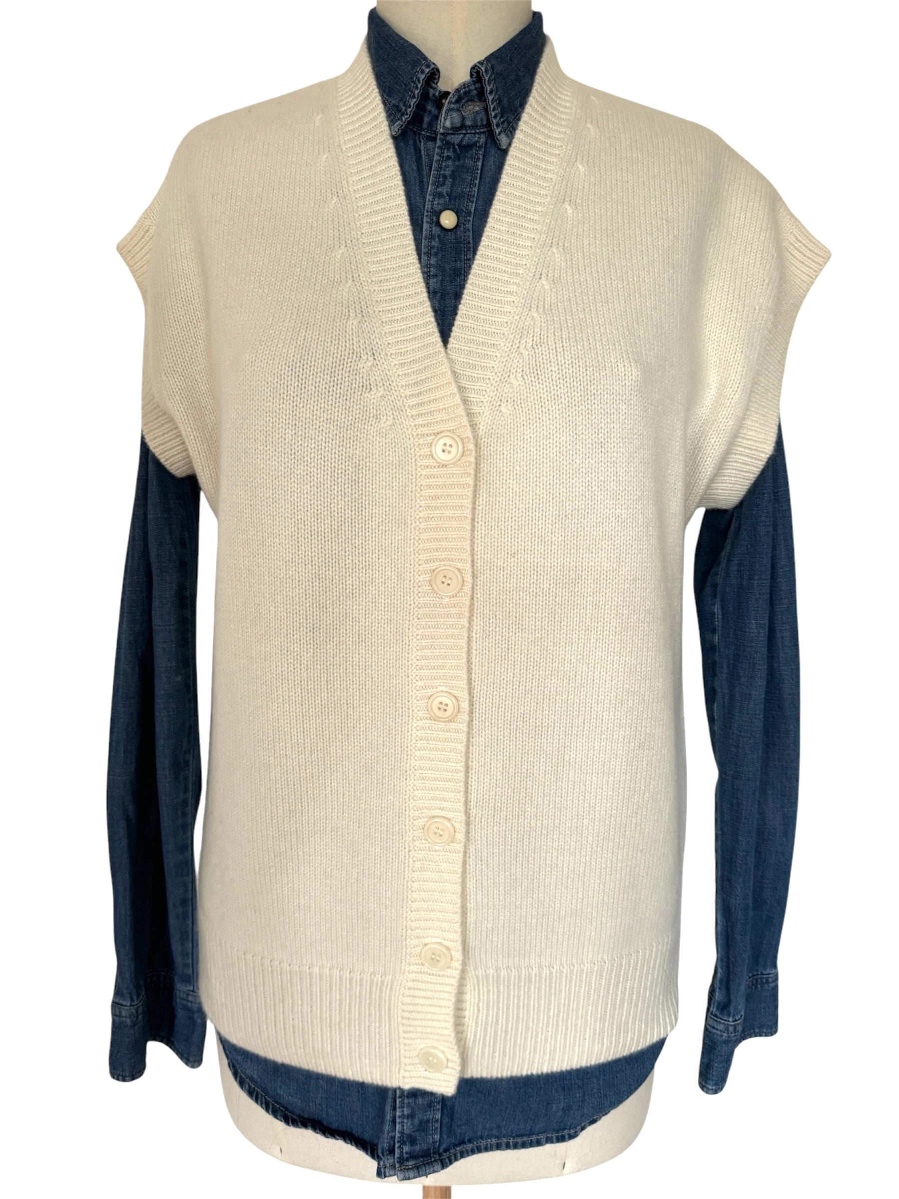 GILET SANS MANCHES 100% CACHEMIRE 6 FILS L/81