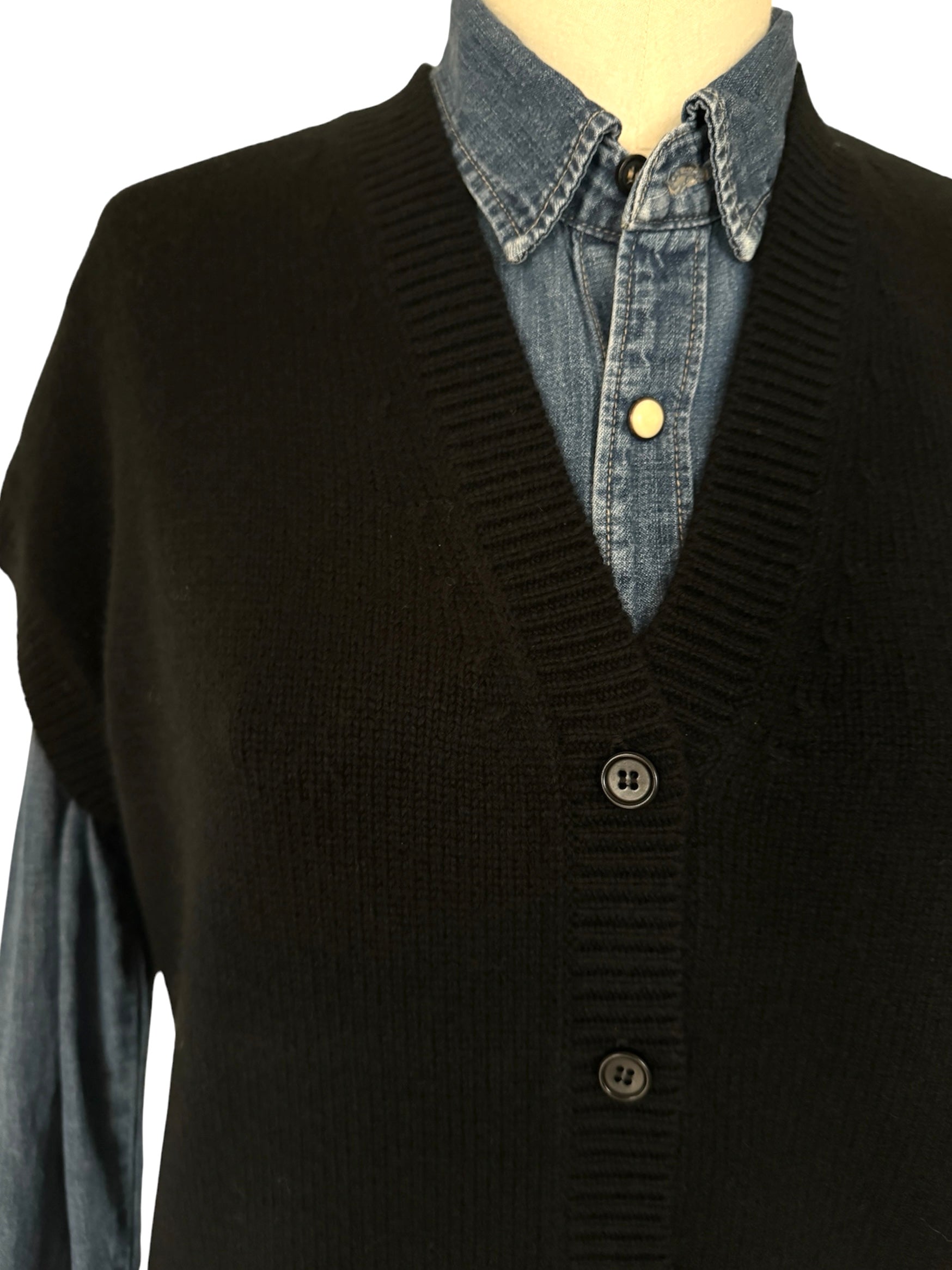 GILET SANS MANCHES 100% CACHEMIRE 6 FILS L/81