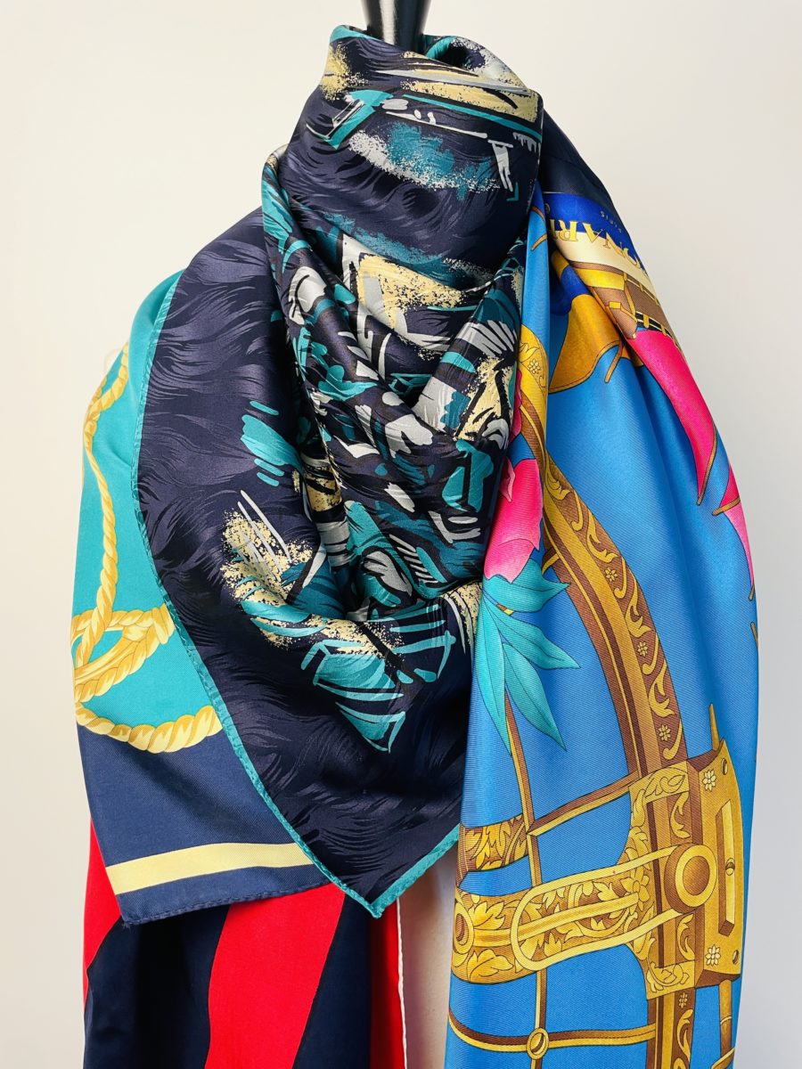 GRAND FOULARD - 100% soie - Pièce unique